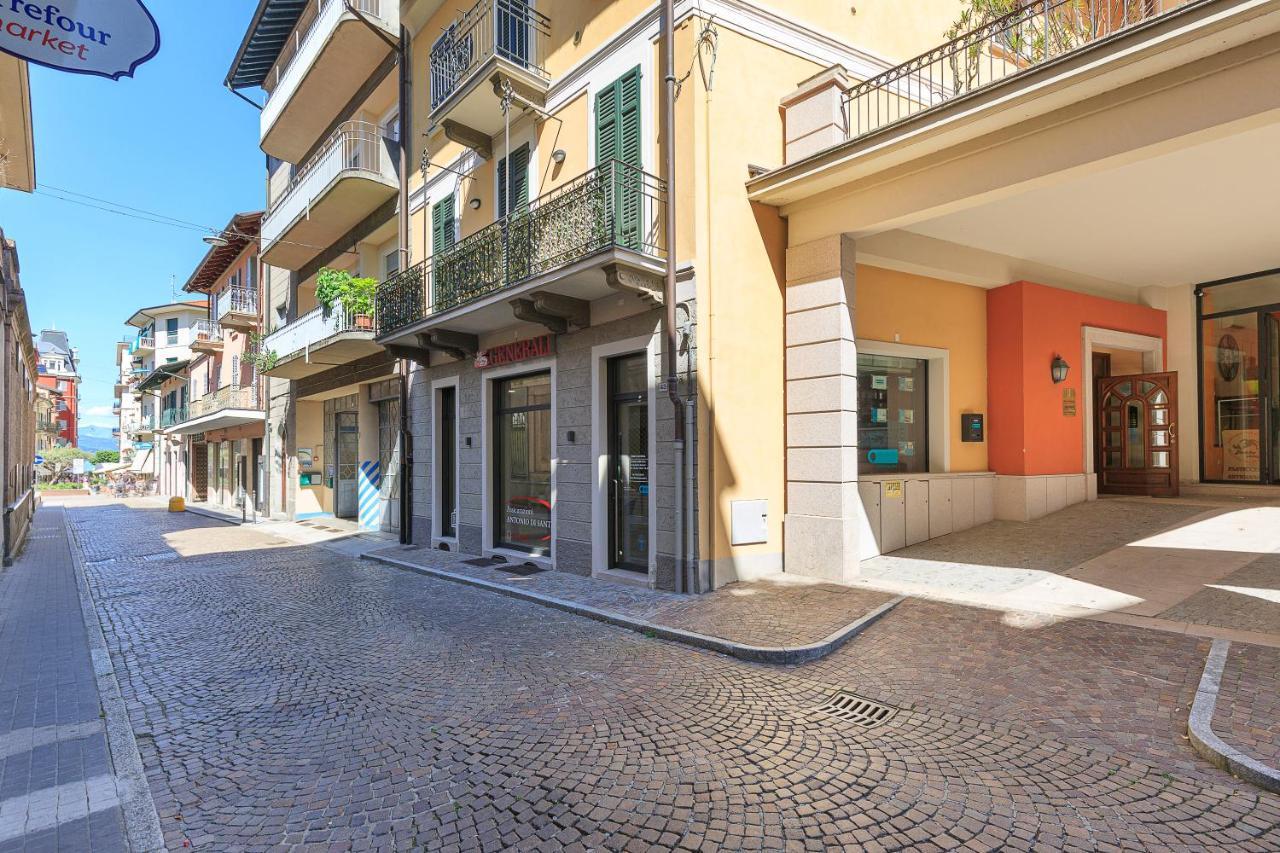 Apartamento Dolfin - Nel Centro Di Stresa - By Impero House Exterior foto