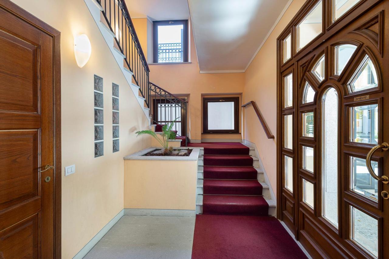 Apartamento Dolfin - Nel Centro Di Stresa - By Impero House Exterior foto